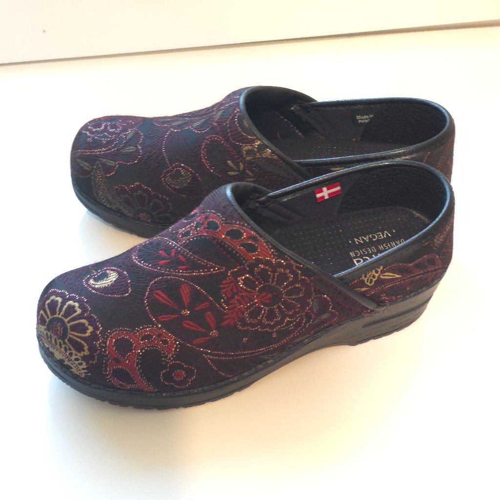 Sanita Vegan Clogs Floral Brocade Never Worn Eu 37